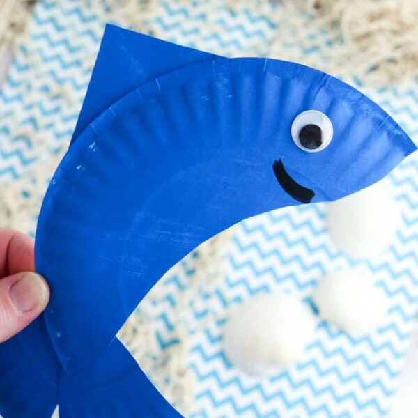 15 Blue Crafts for Learning Colors - Backyard Summer Camp